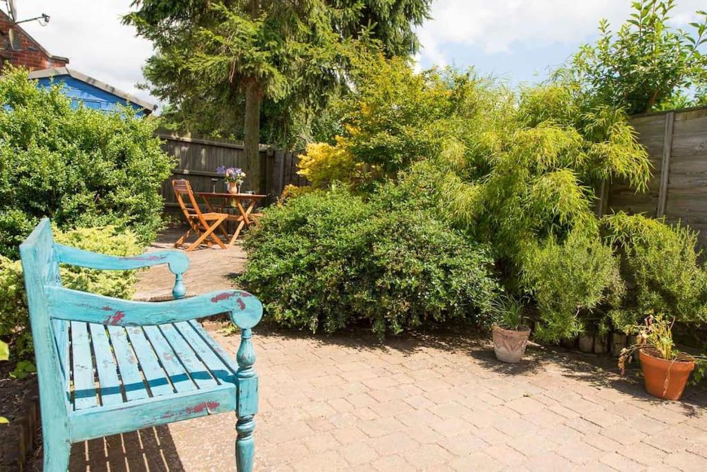 Meddlars A Historic Cottage On The Countryside Edge Of A Vibrant Market Town Hadleigh  Exteriér fotografie
